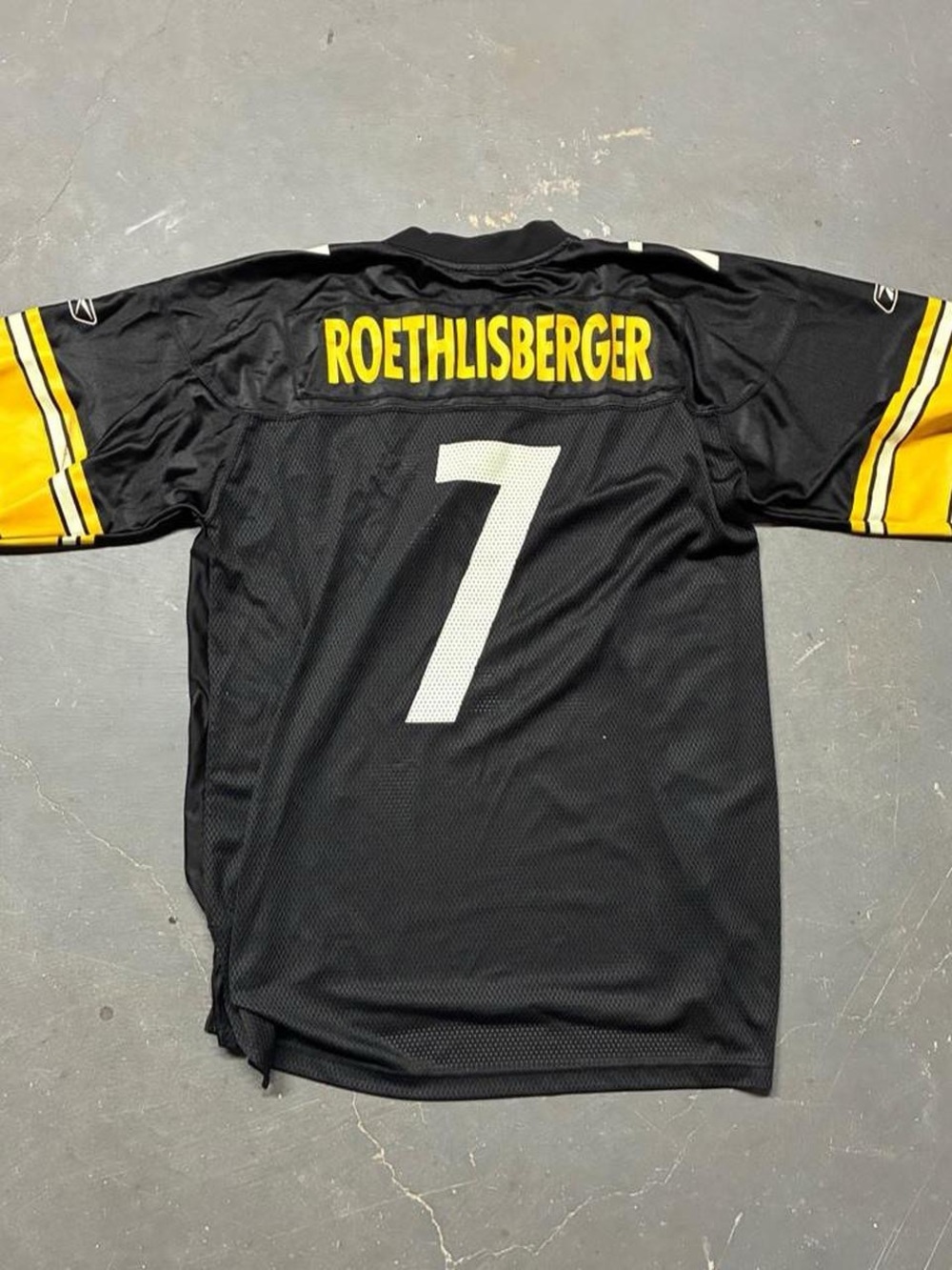 Men's Large Reebok NFL Pittsburgh Steelers Ben Roethisberger #7 Black Jersey